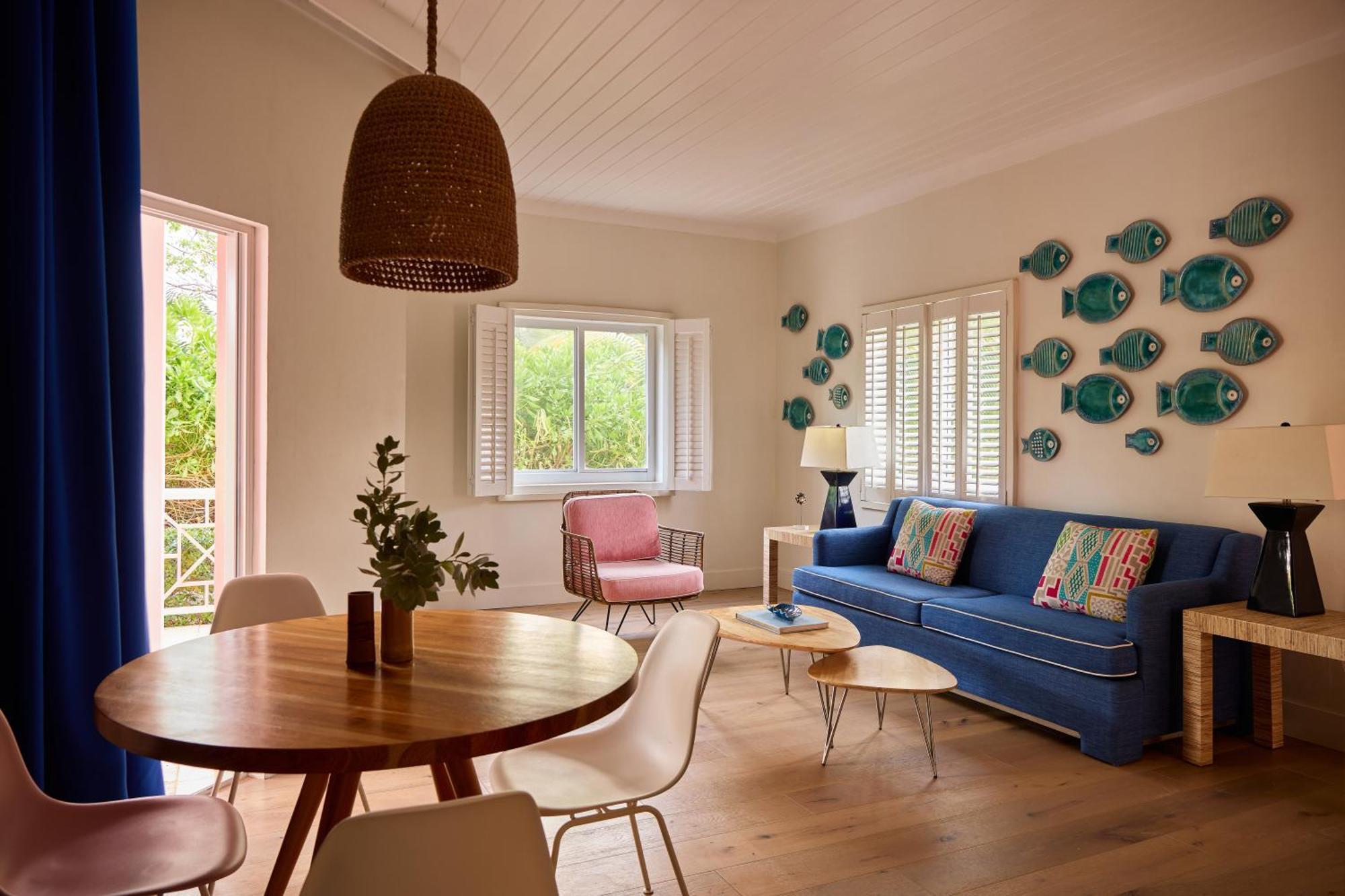Coral Sands Inn & Cottages Dunmore Town Экстерьер фото